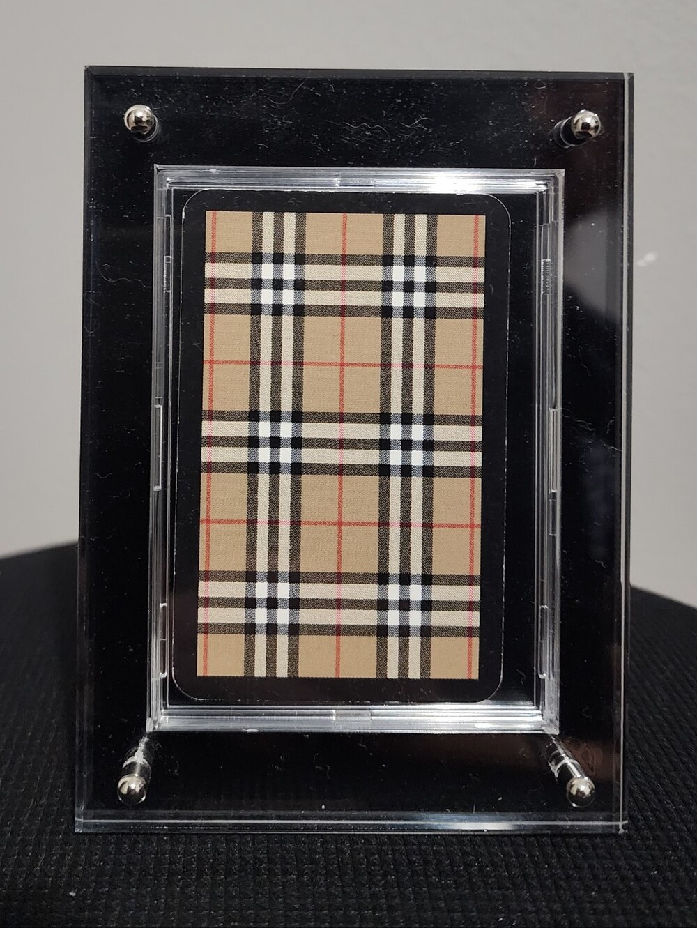 Burberry Card With Display Frame